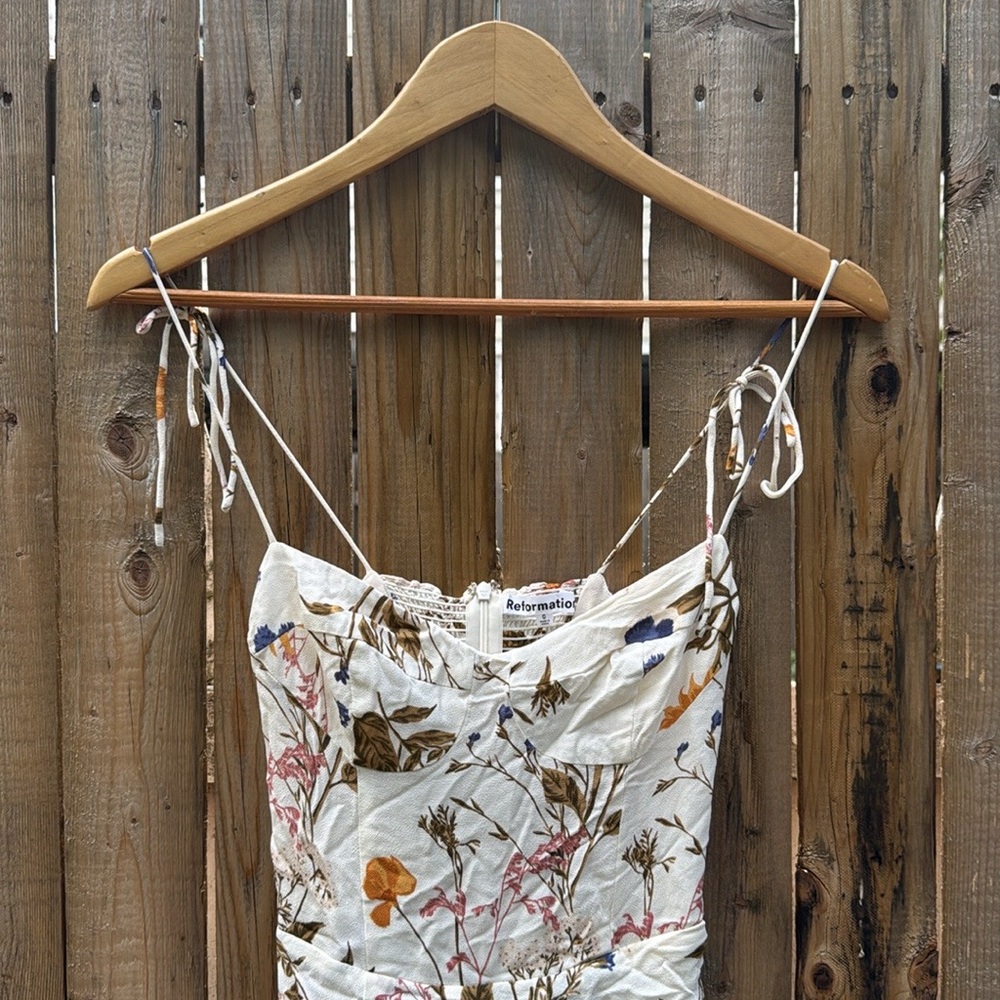 Reformation Juliette dress - Picture 4 of 10
